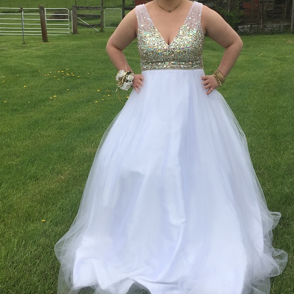 Jovani Prom dress - Picture 2 of 4